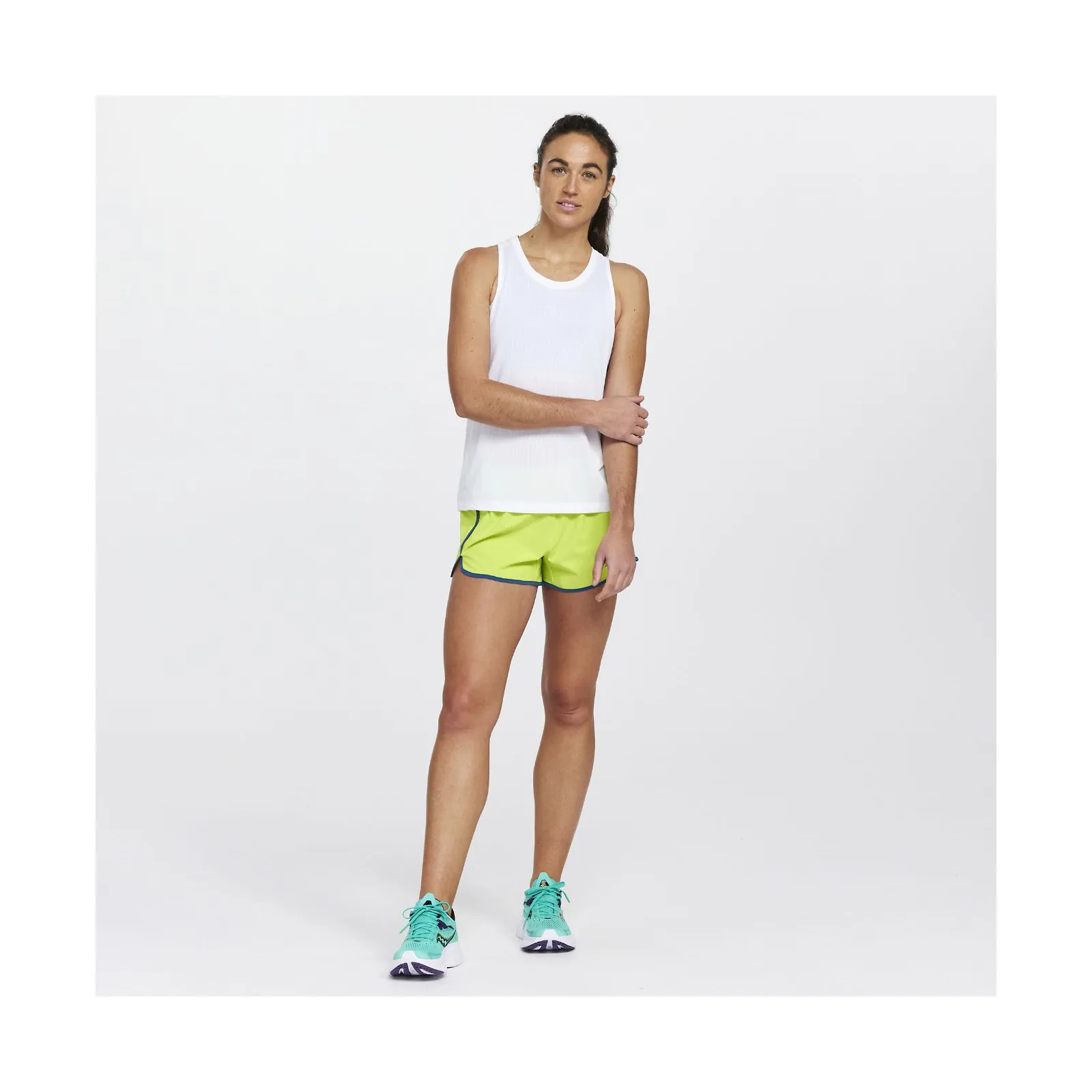 Жіночі шорти Saucony Outpace 3