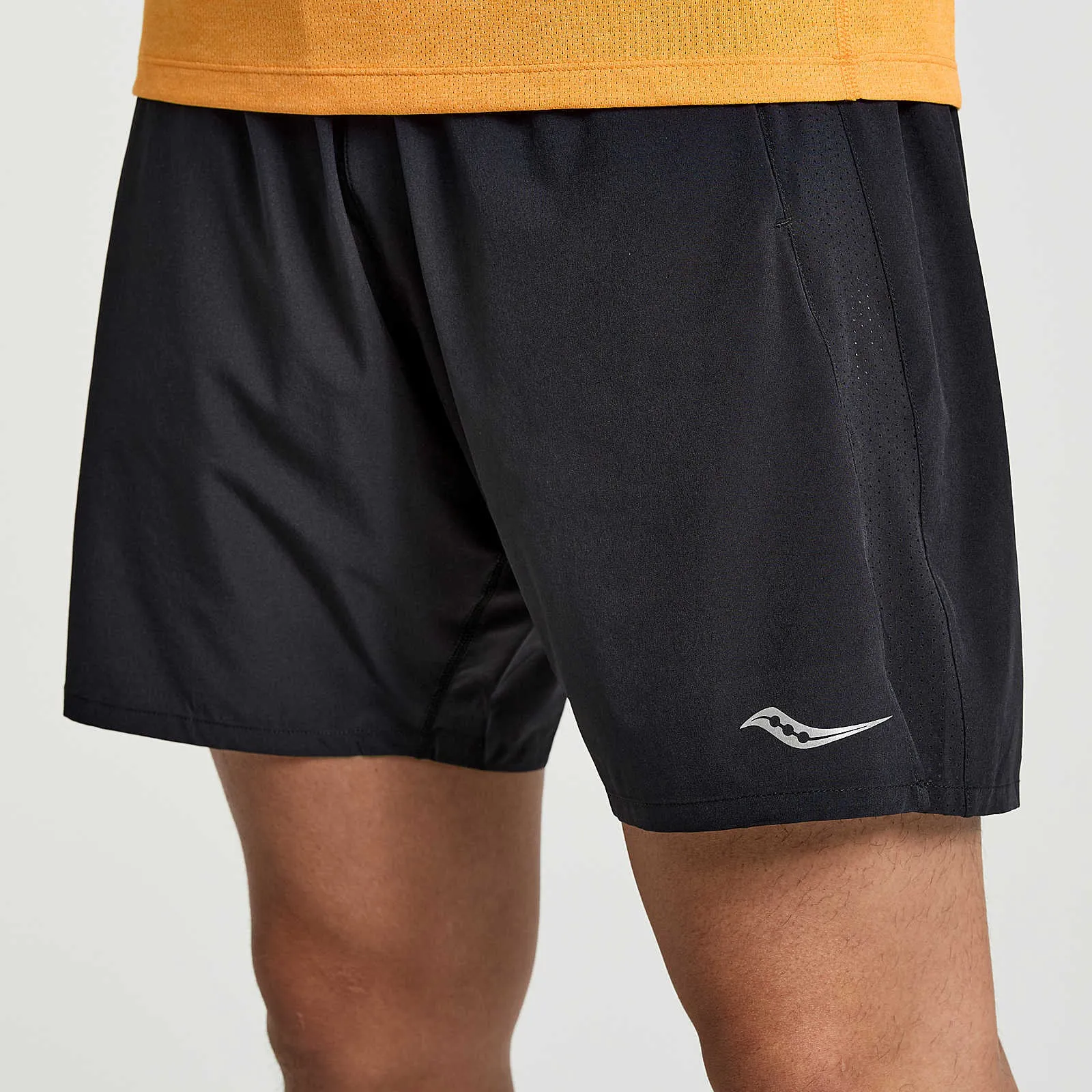 Чоловічі шорти Saucony OUTPACE 7 SHORT