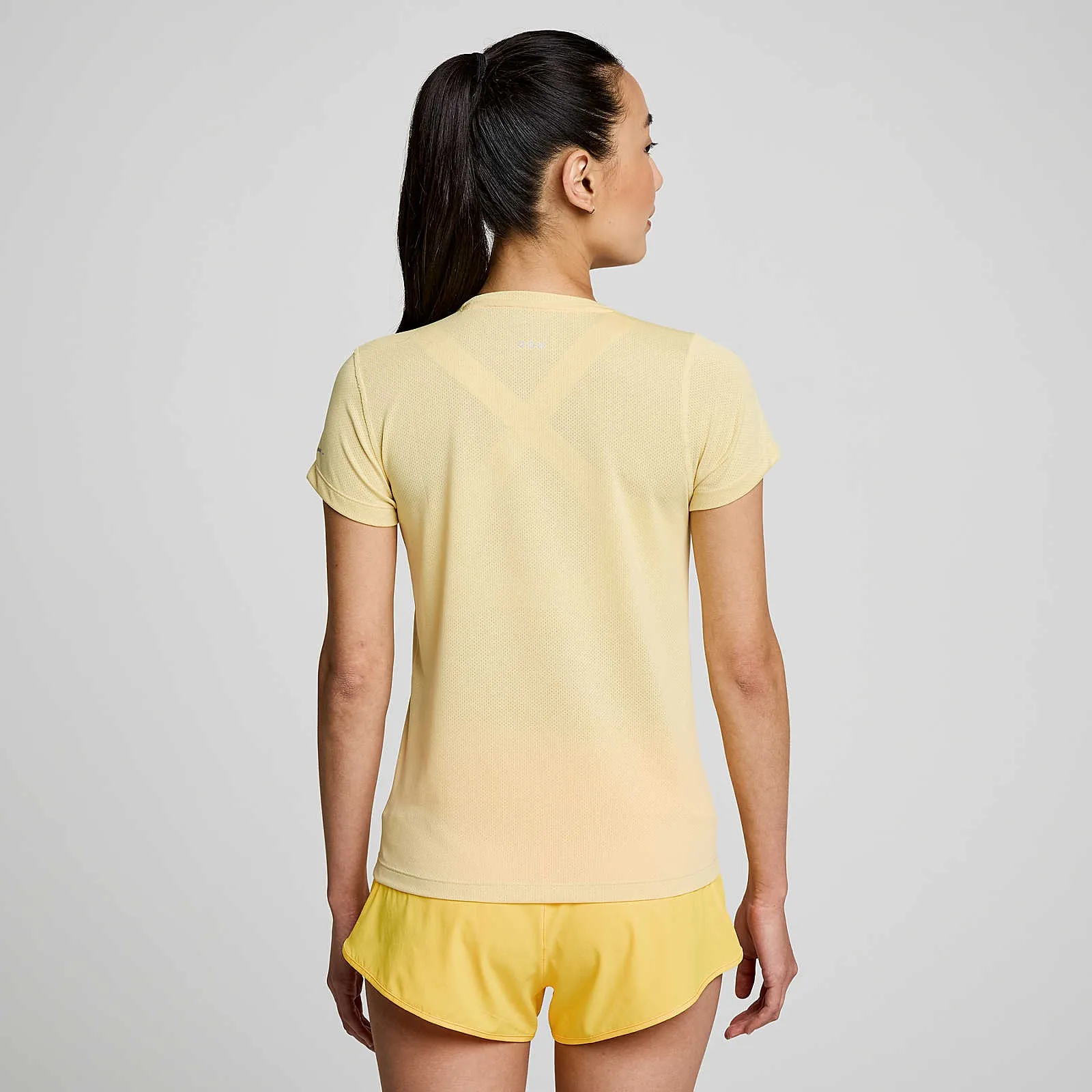 Жіноча футболка Saucony STOPWATCH SHORT SLEEVE