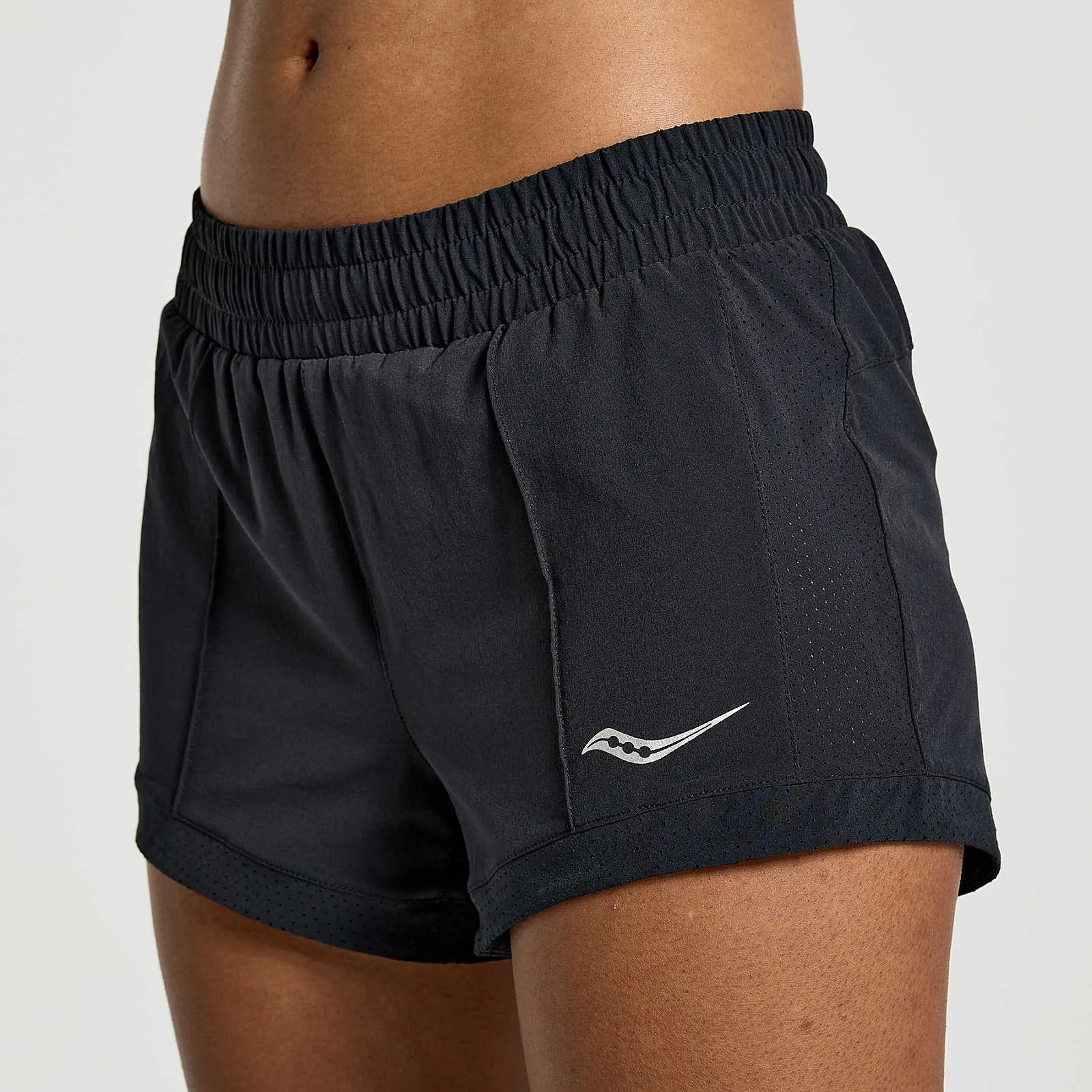 Жіночі шорти Saucony OUTPACE 3