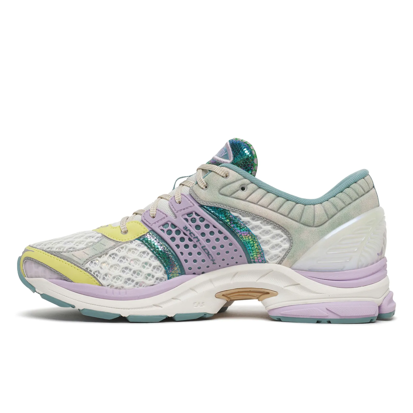 Кросівки Saucony PROGRID PARAMOUNT SPIRITUAL GUIDANCE