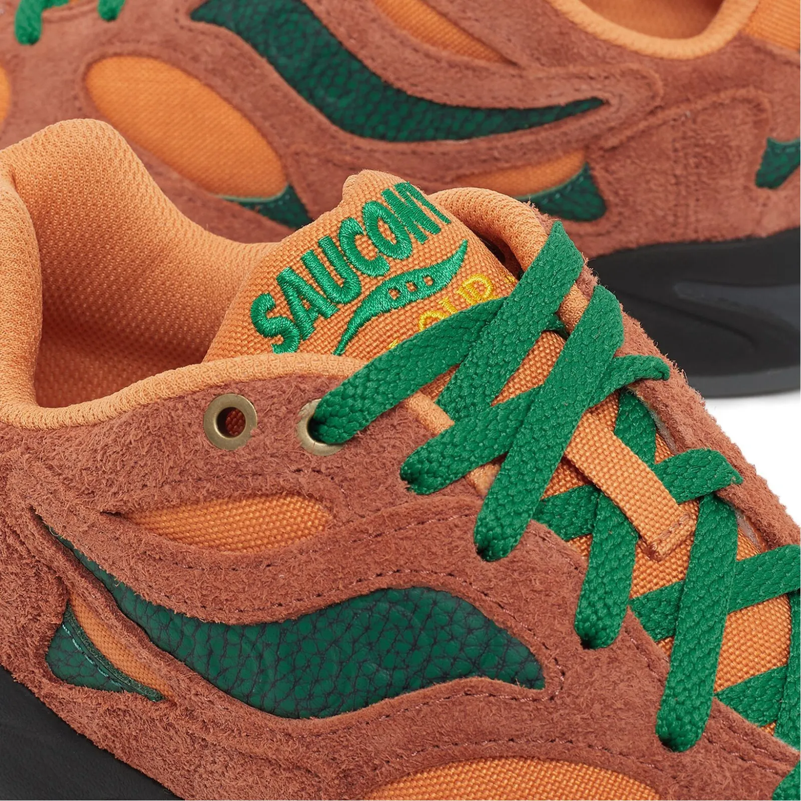 Чоловічі кросівки Saucony GRID SHADOW 2