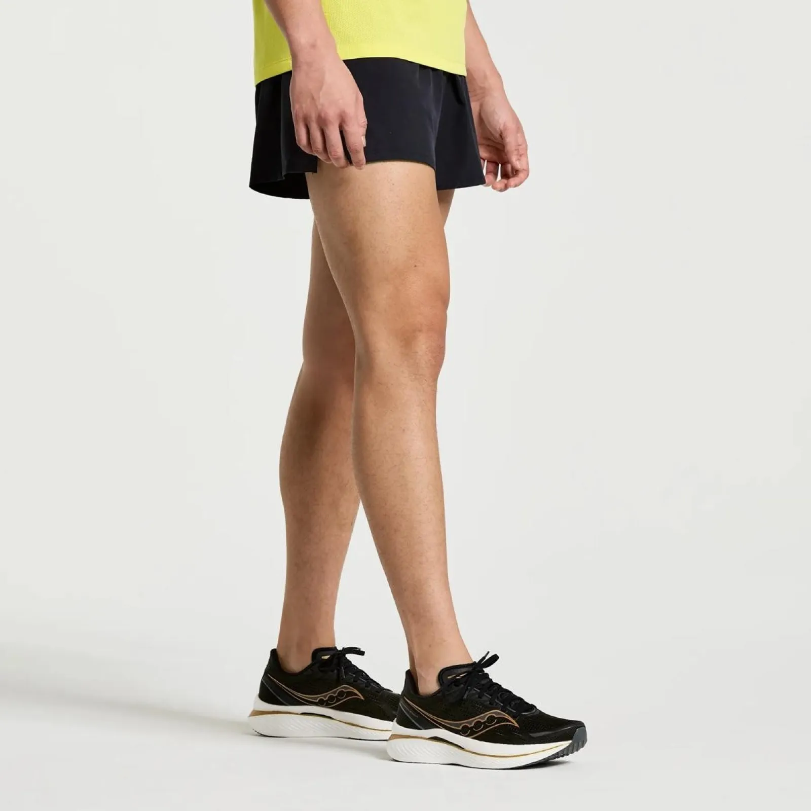 Чоловічі шорти Saucony OUTPACE 2.5