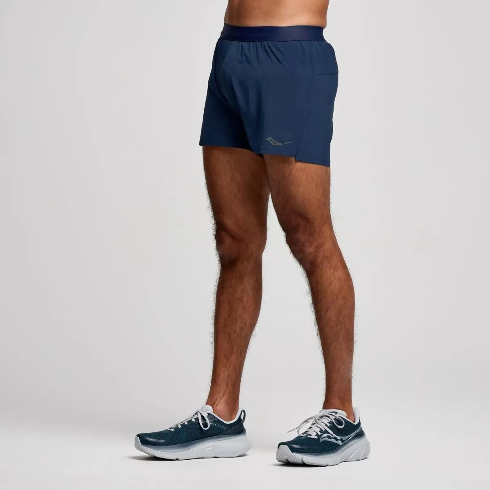 Чоловічі шорти Saucony OUTPACE 2.5