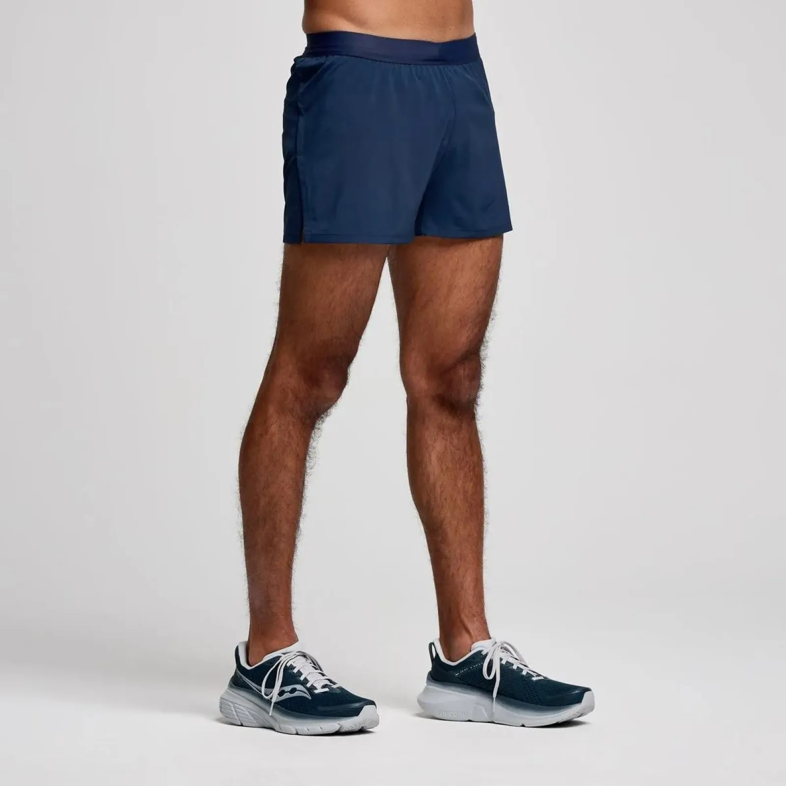Чоловічі шорти Saucony OUTPACE 2.5