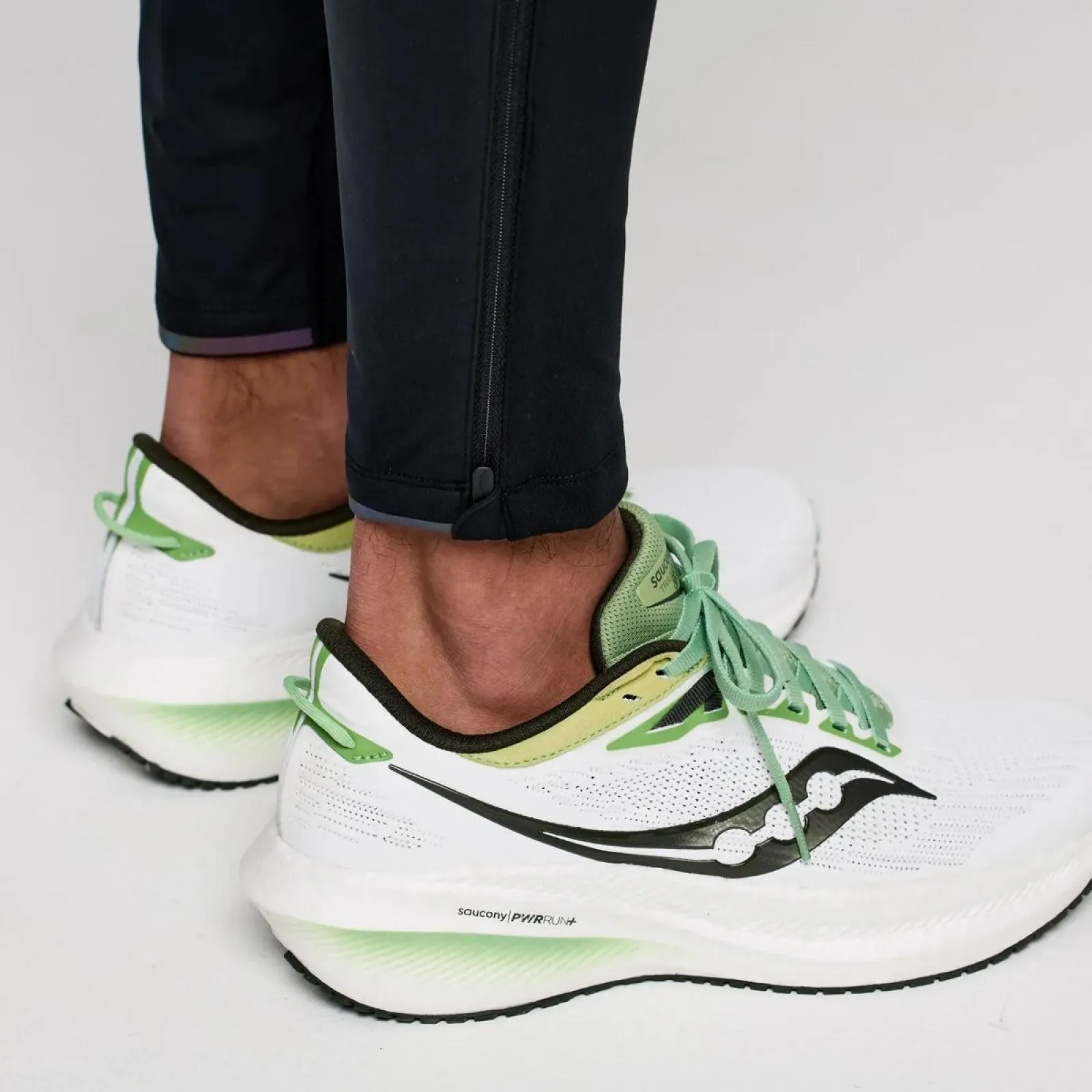 Чоловічі тайтси Saucony HURRICANE WIND TIGHT