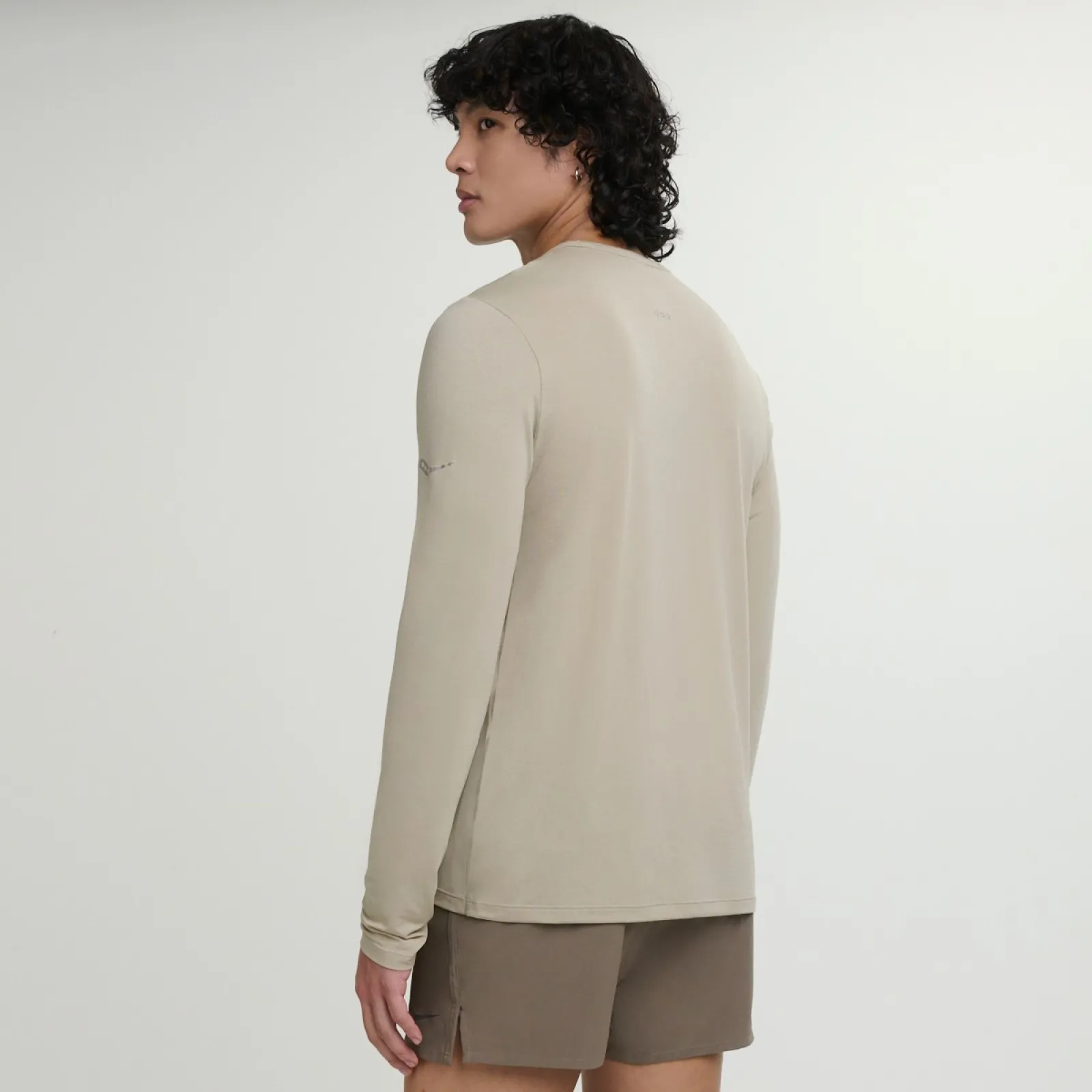 Чоловічій лонгслів Saucony STOPWATCH LONG SLEEVE