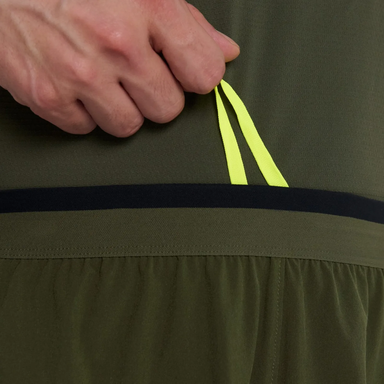 Чоловічі шорти Saucony ENDORPHIN SPLIT SHORT