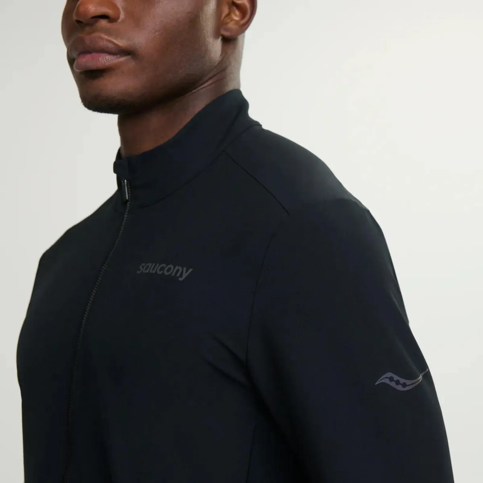Чоловіча вітрівка Saucony HURRICANE SOFT SHELL JACKET