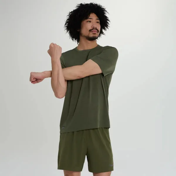 Чоловічі шорти Saucony OUTP...