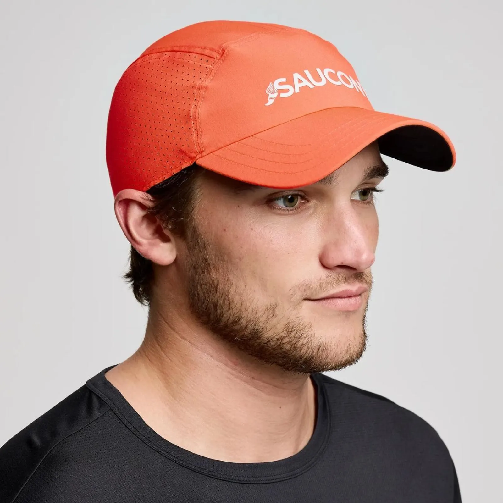 Кепка Saucony OUTPACE HAT