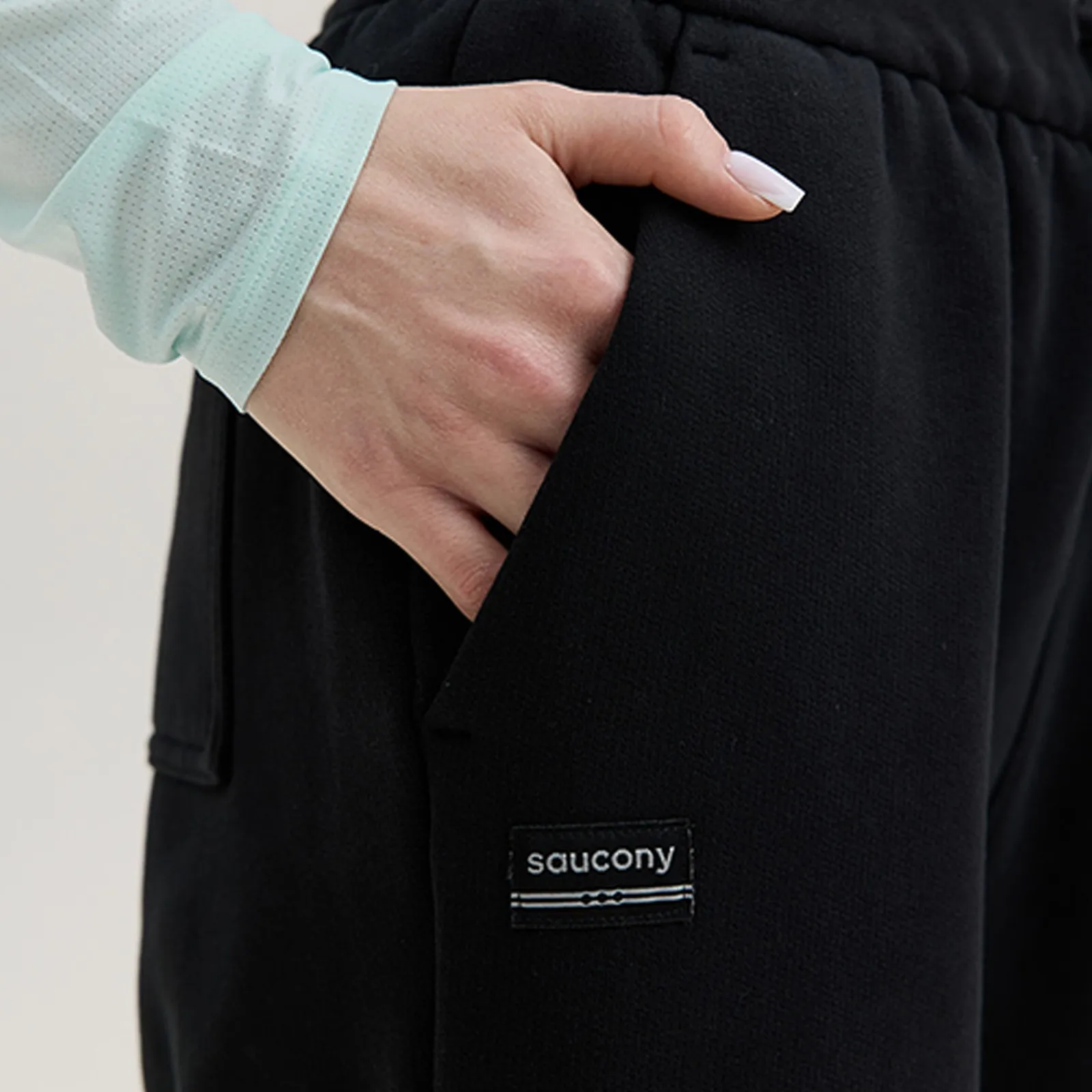 Спортивні штани Saucony RECOVERY SWEATPANT