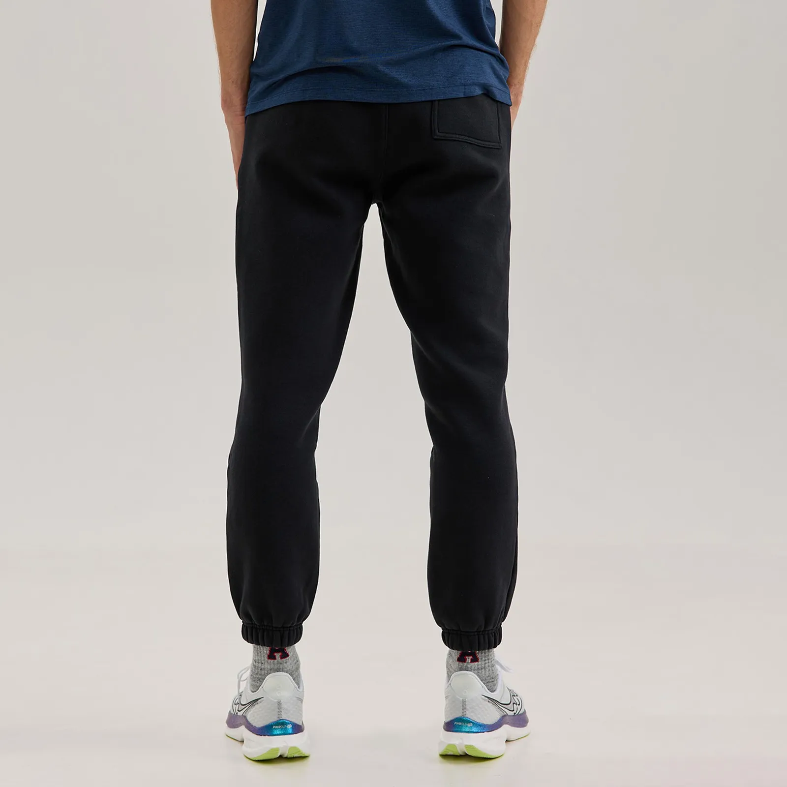Спортивні штани Saucony RECOVERY SWEATPANT