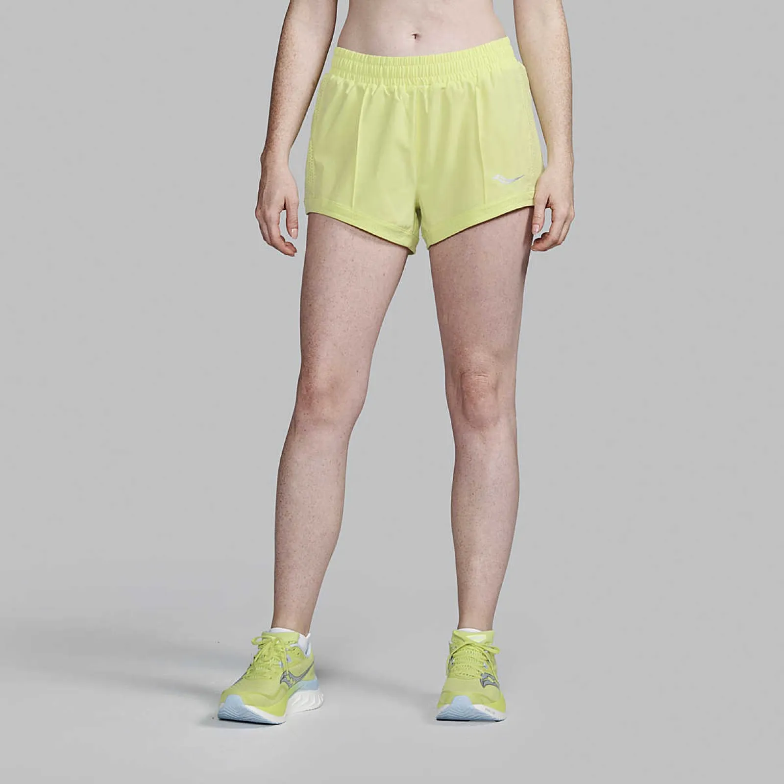 Жіночі шорти Saucony OUTPACE 3