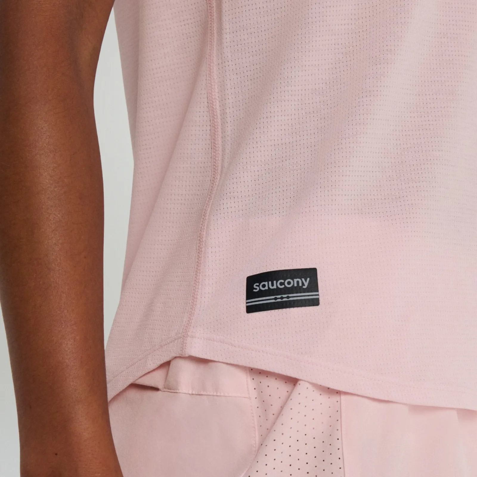Жіноча футболка Saucony STOPWATCH SHORT SLEEVE