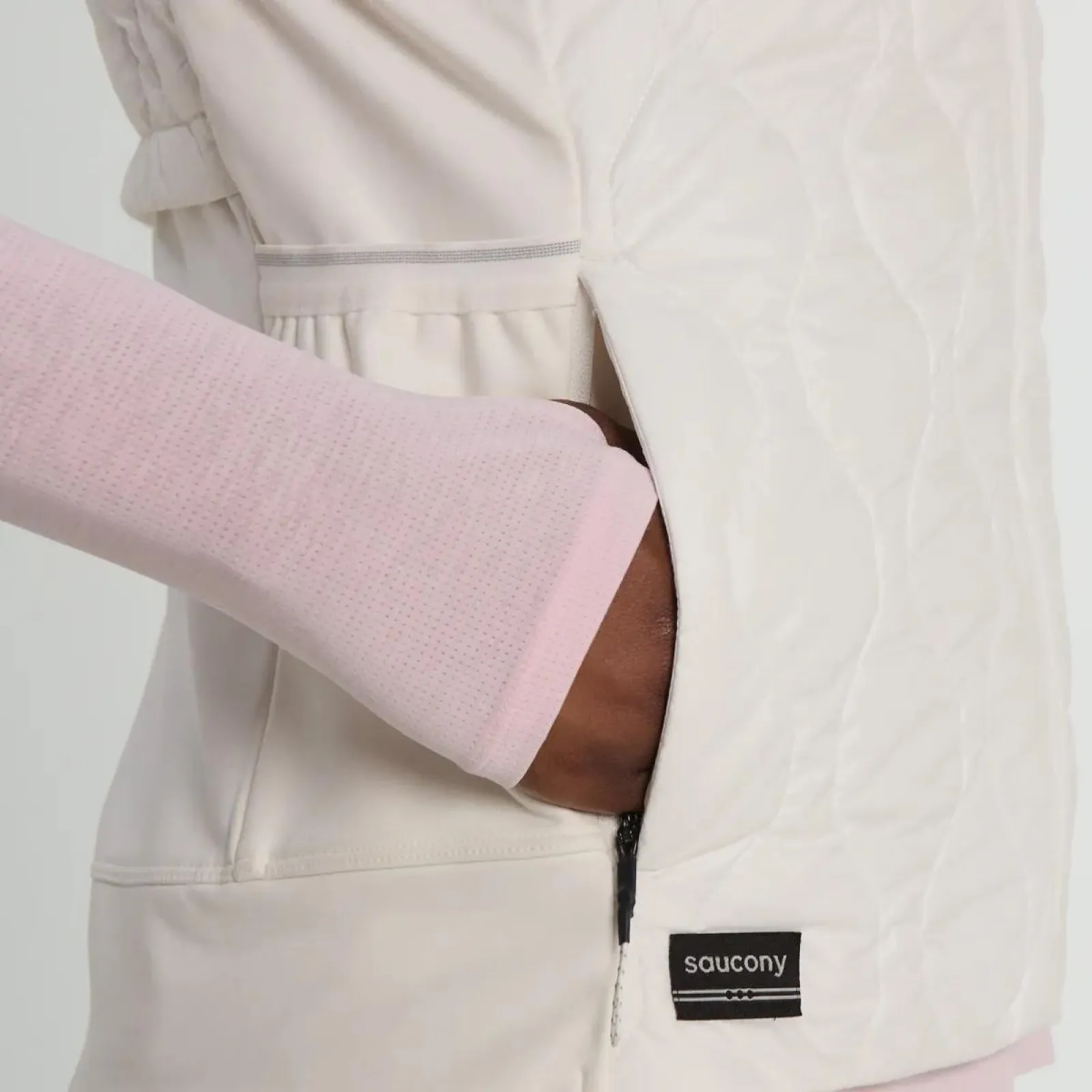 Жіночий жилет Saucony HURRICANE INSULATED VEST